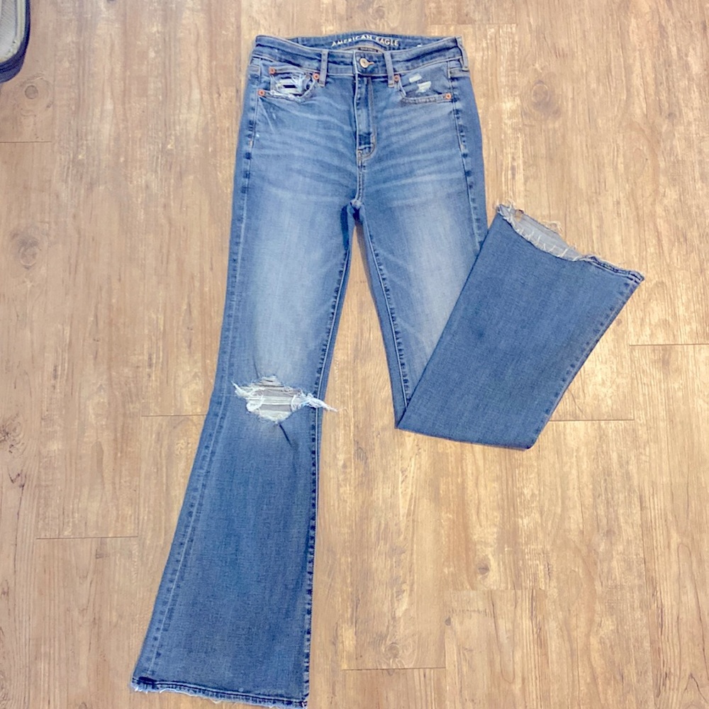 COPY - American Eagle Outfitters high rise flare jeans!